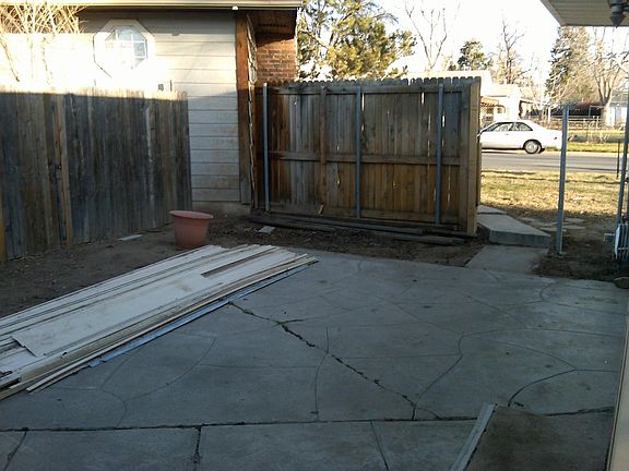 Small Court Yard with Shed