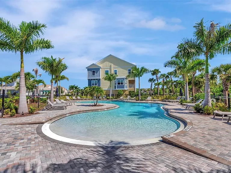 4063 Rocky Shores Dr — Photo 31