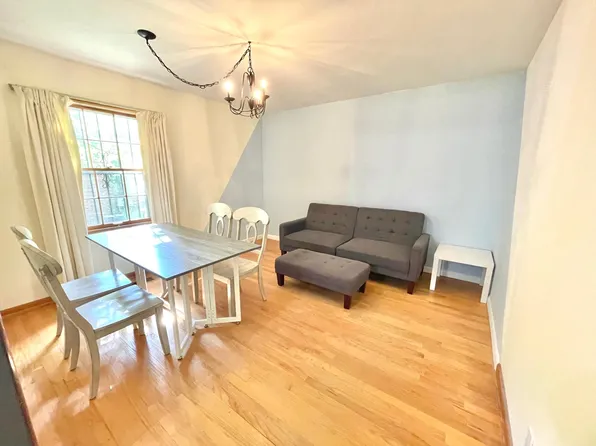 4006 S Crestview Dr NW, Huntsville, AL 35816