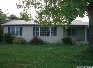 837 County Road 121, Section, AL 35771