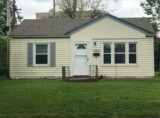 10514 Saint Philip Ln, Saint Ann, MO 63074