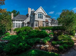 6725 Iroquois Cir, Edina, MN 55439