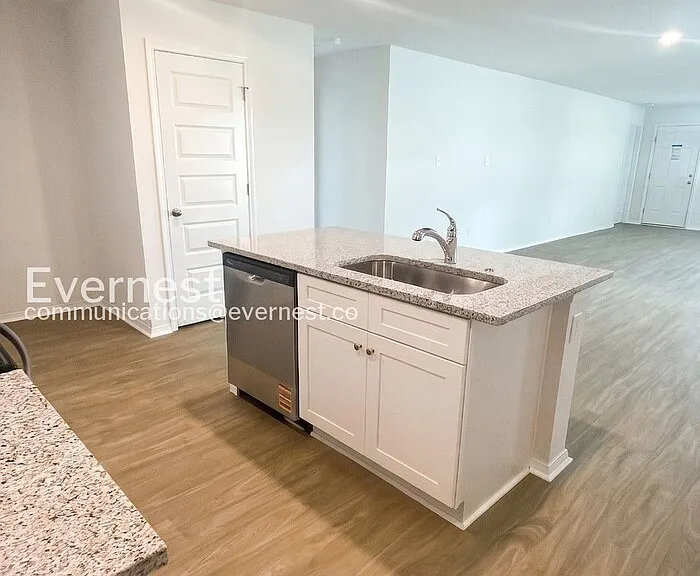 391 Moonlight Graham Blvd — Photo 4