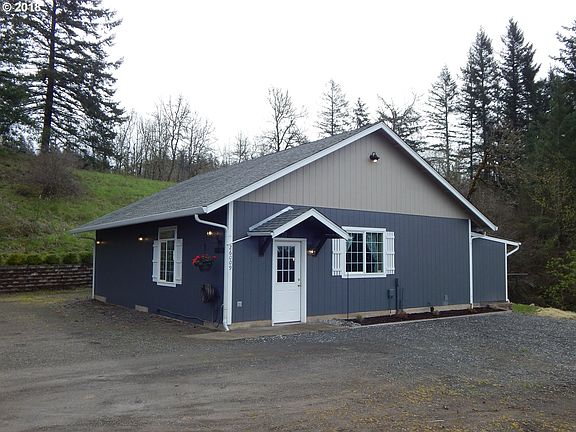 2nd image of 26009 NE 219th Pl