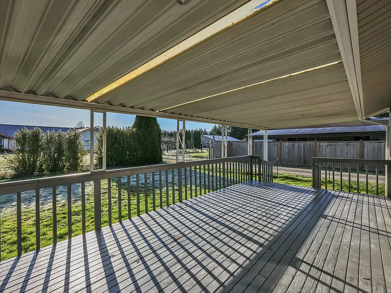 701 21st St SE — Photo 31