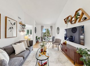 55 Bristol Rd E #111, Mississauga, ON L4Z3N9