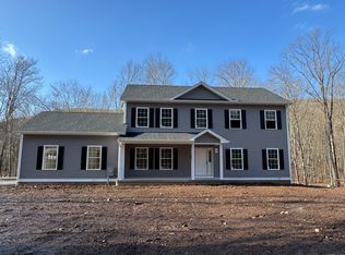 1611 Blackberry Pl, Cheshire, CT 06410