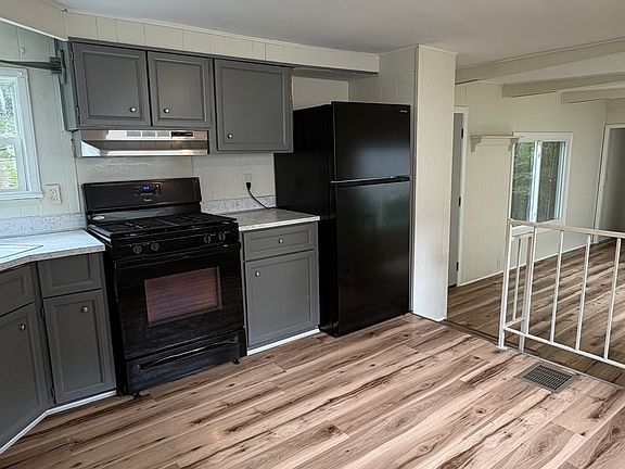 5th image of 303 Mohegan Park Road LOT 64