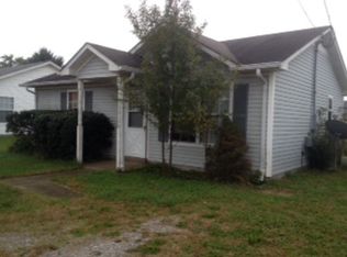 991 Stateline Rd, Oak Grove, KY 42262