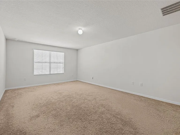 817 Sheen Cir — Photo 18