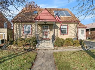 3042 Ridge Rd, Lansing, IL 60438