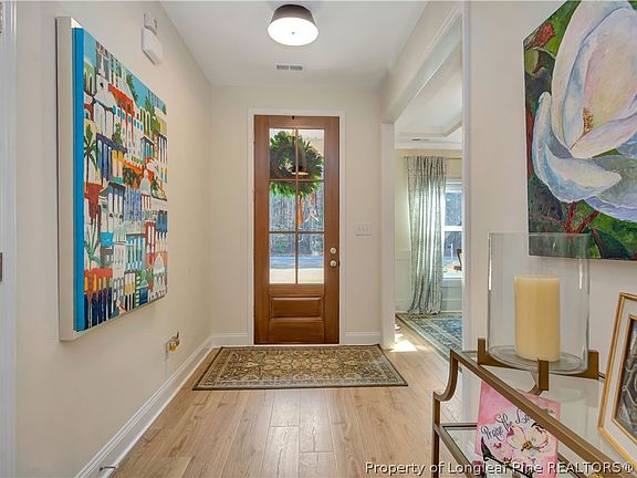 5th image of 570 Old Tower Rd