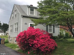 301 College Ave, Newtown Square, PA 19073