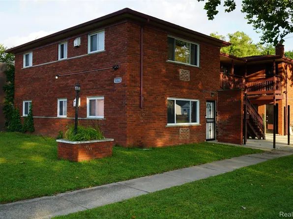 18741 Schoolcraft, Detroit, MI 48223