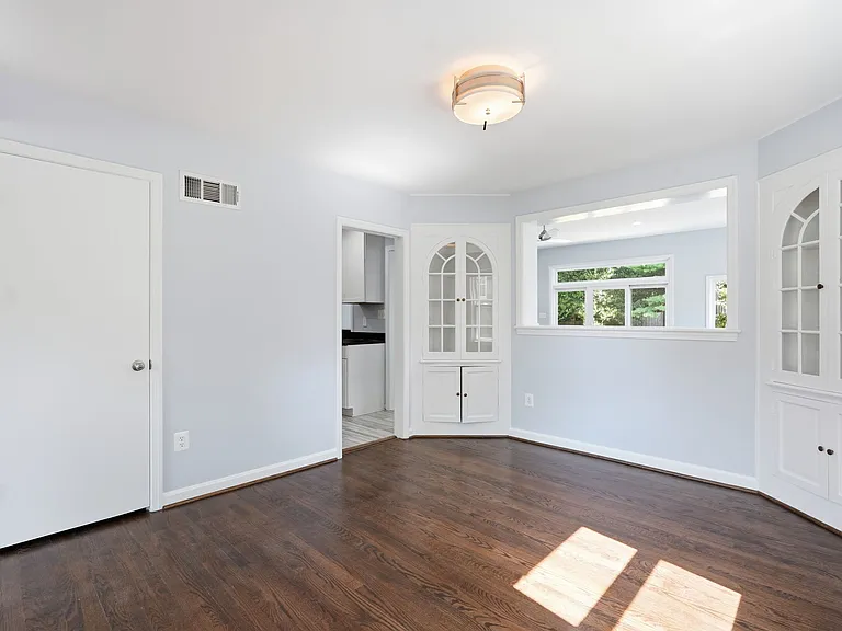 5223 Yorktown Blvd — Photo 25