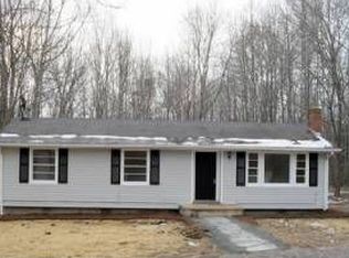 72 Storck Rd, Fredericksburg, VA 22406