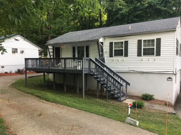 107 Eureka Rd, Charleston, WV 25314
