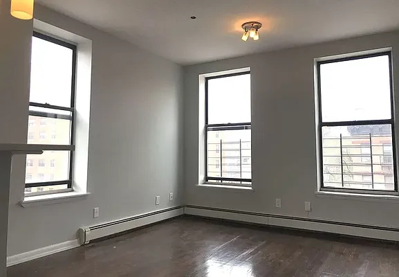 Rented by Heritage Realty LLC | media 8