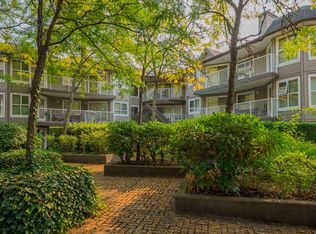 15120 108th Ave #105, Surrey, BC V3R0T7