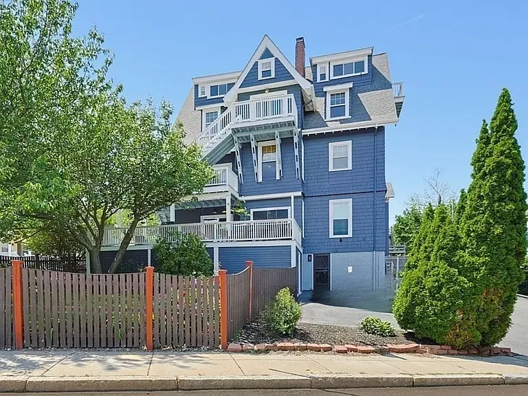 51 Sawyer Ave #4 — Photo 15