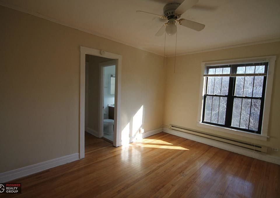 1st image of 2900 N Mildred Ave #2902D1