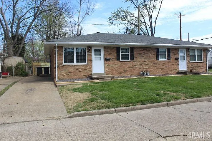 2555 Stanley Ct — Photo 9