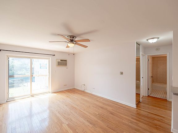 3rd image of 314 Lathrop Ave APT 105