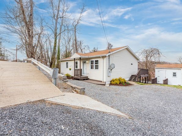 445 Harner St, Morgantown, WV 26501
