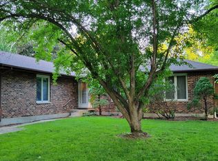 409 Joanne Ln, Dekalb, IL 60115