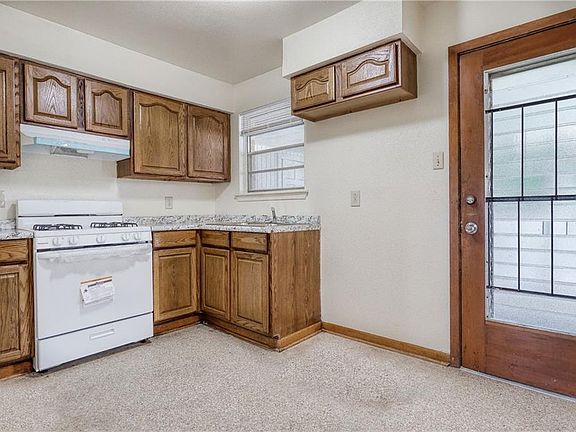 5th image of 1400-02 Behrman Ave