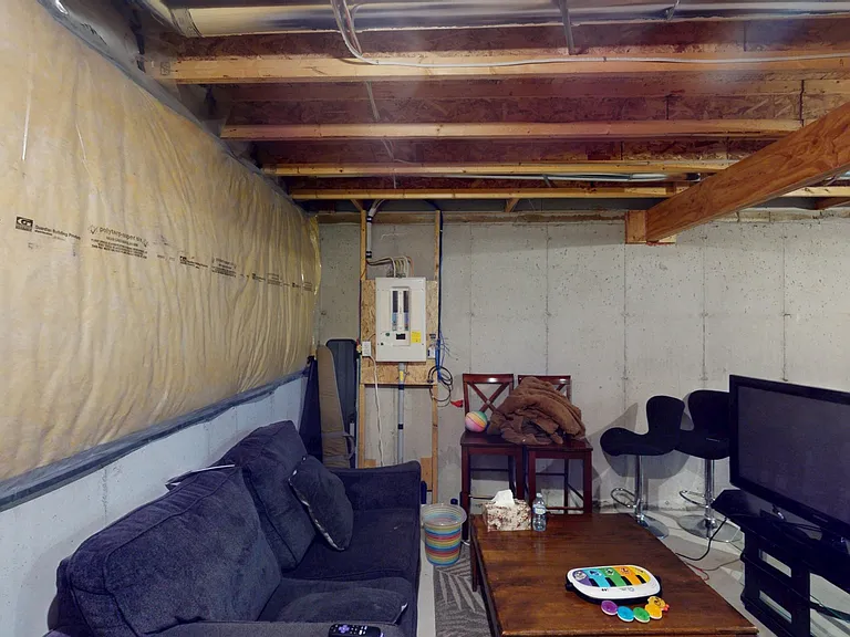 87 Saddlebrook Point NE — Photo 13