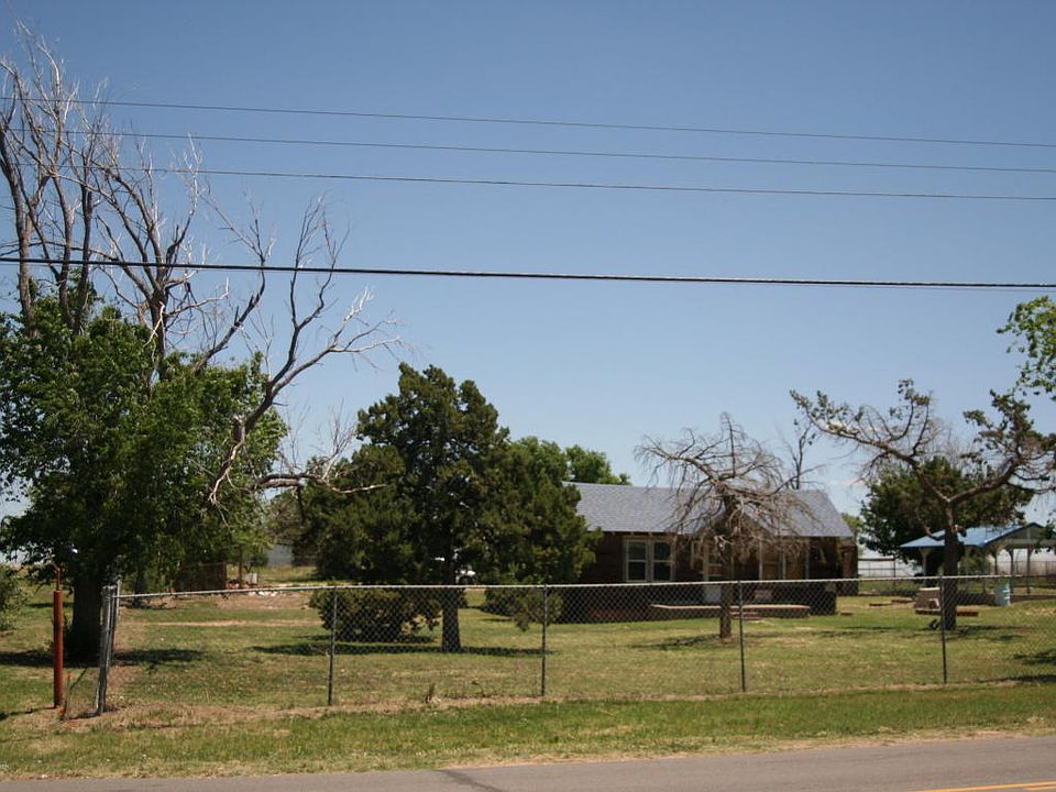 1st image of 208 Mesquite Ave