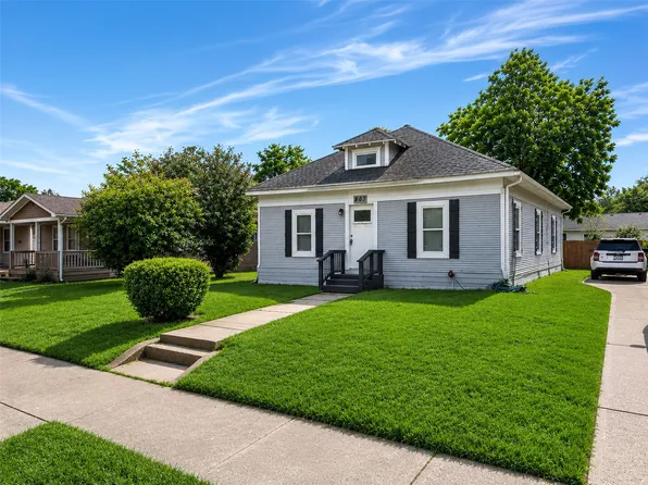 403 S Willomet Ave, Dallas, TX 75208