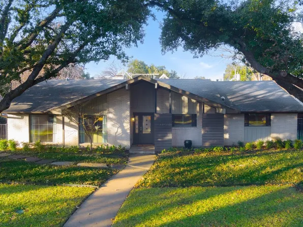 4815 Sugar Mill Rd, Dallas, TX 75244