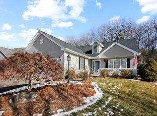 78 Lenox Dr, Glastonbury, CT 06033