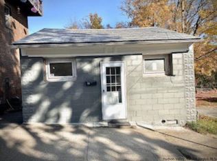 8 Post St, Kingston, NY 12401