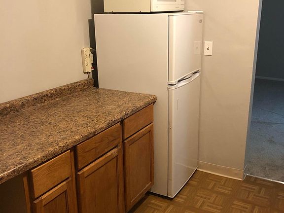 Lots of counter space!
