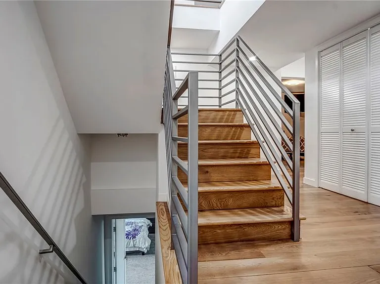4124 Barrett Rd — Photo 28