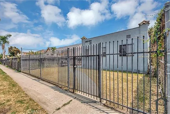 2 bed, 600 sqft, $2,650 — Photo 3