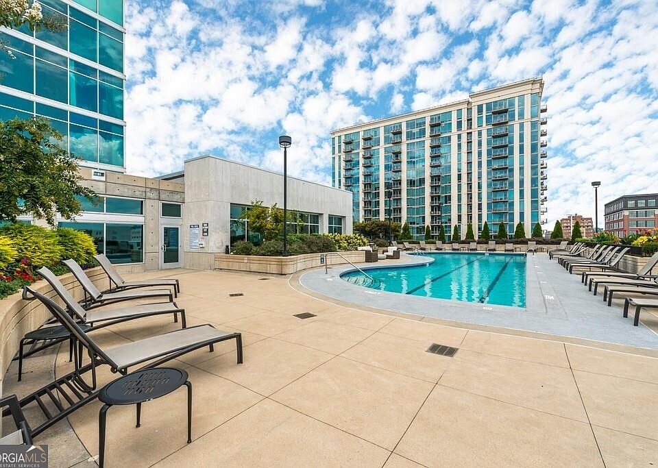 1st image of 250 Pharr Rd #205