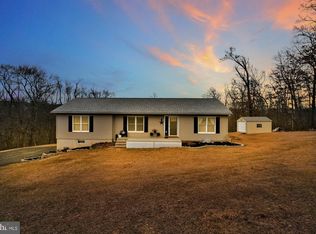 8277 Church Rd, Felton, PA 17322