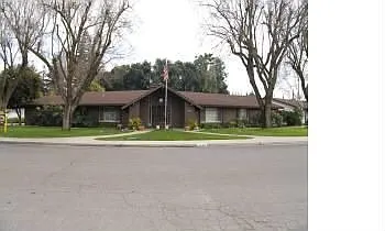 2858 El Camino Real photo 1