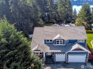1094 Potlatch Drive, Fox Island, WA 98333