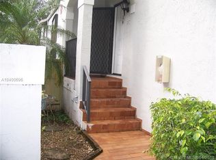12007 NW 11th St #12007, Pembroke Pines, FL 33026