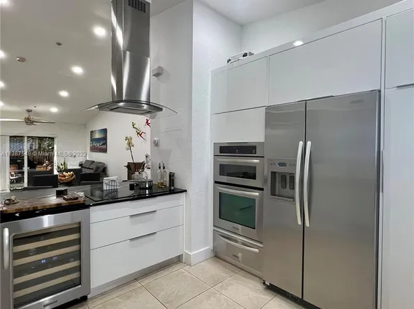 3904 SW 48th Ave #3904, Hollywood, FL 33023