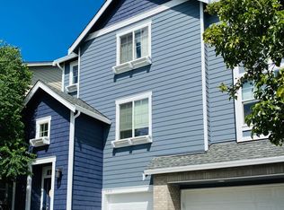 2010 Lincoln Pl NE, Renton, WA 98056