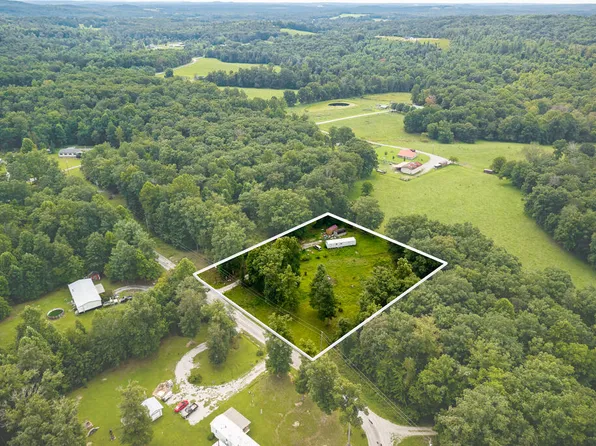 540 Daymon Cir, Crossville, TN 38572