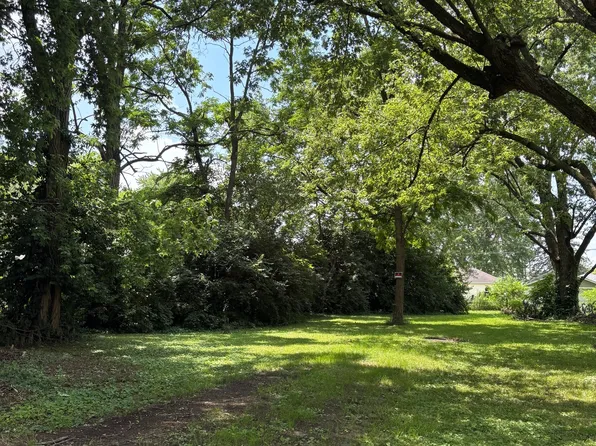 3152 N Lesley Ave, Indianapolis, IN 46218