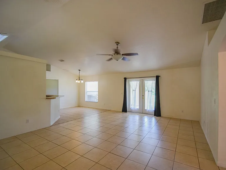 10438 Vista Pines Loop — Photo 4