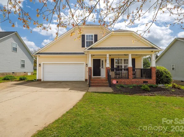 5015 Drake Pond Ln, Rock Hill, SC 29732